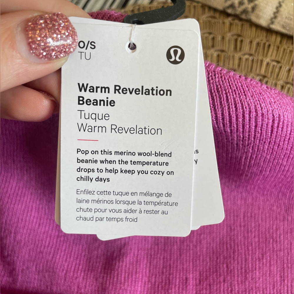 nwt! 💕 lululemon Warm Revelation Beanie
Wordmark lululemon athletica Pink Beanie - Picture 3 of 3